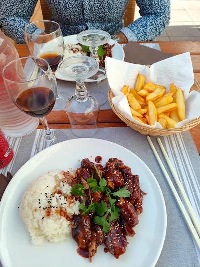 Chez Long