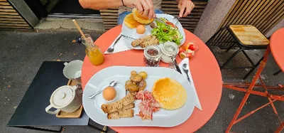 Inspiration 212 / Brunch et concept store
