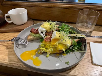 Haven Coffee + Kitchen | Coffee shop + Brunch